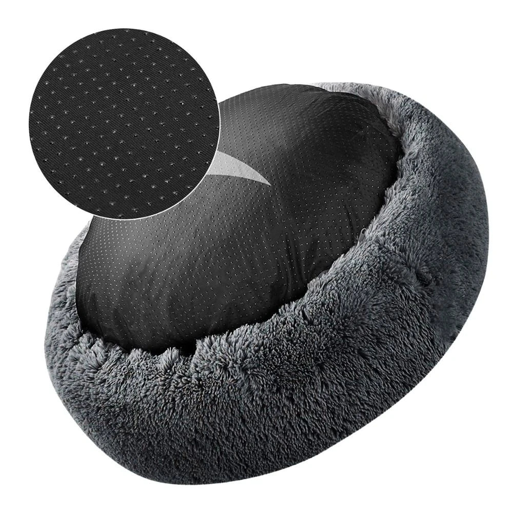 Comfortable Donut Cuddler bed