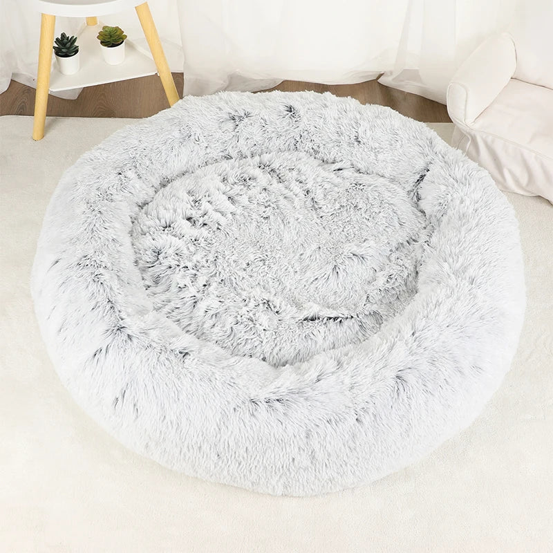 Comfortable Donut Cuddler bed